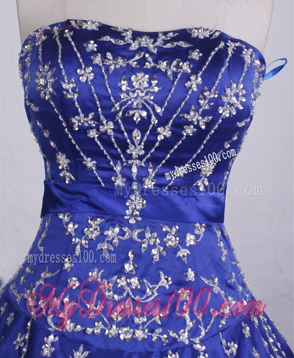 2013 Elegant Rhinestoned Decorate Ball Gown Quinceanera Dresses in Blue
